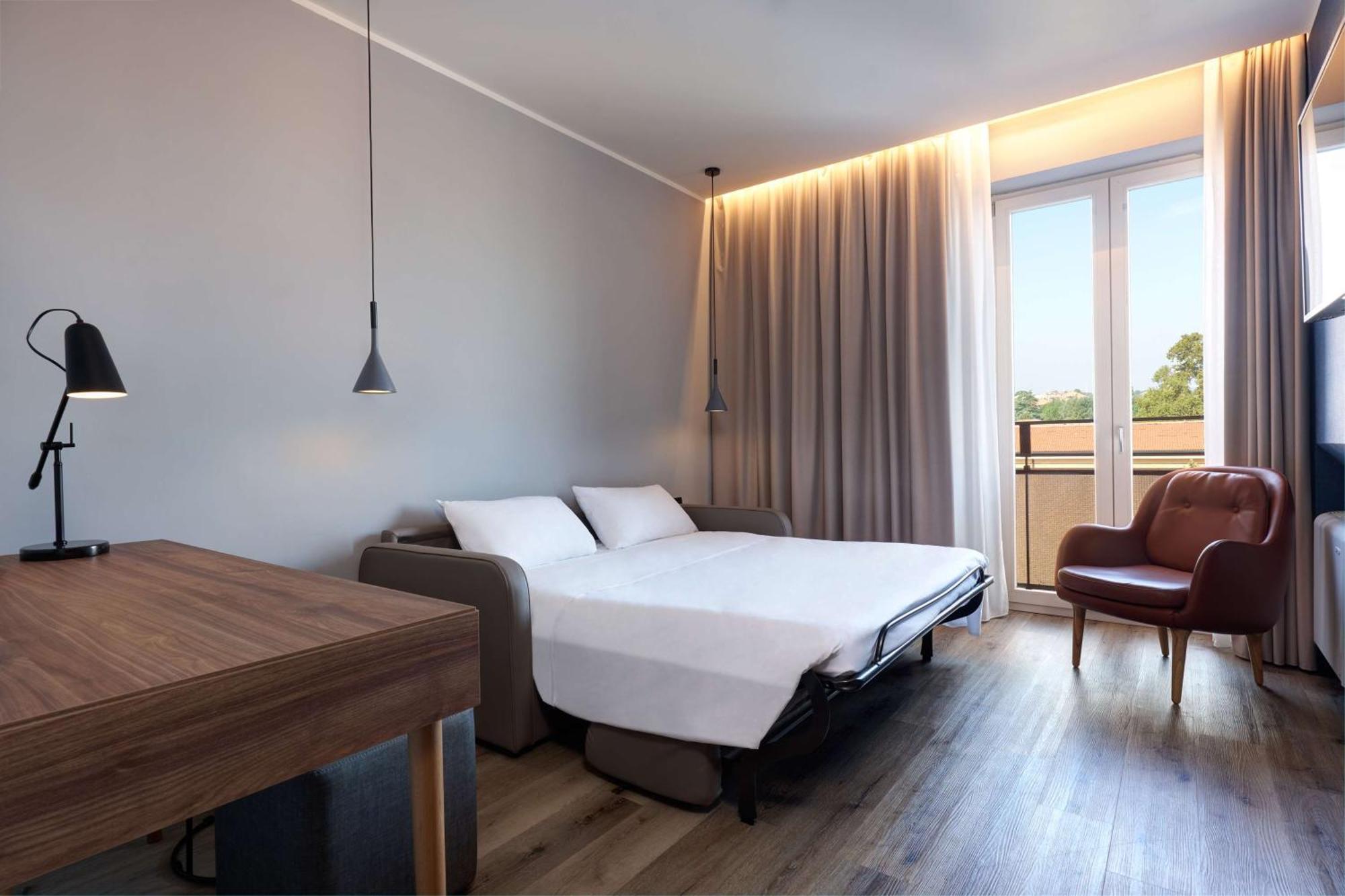 Radisson Hotel Феррара Экстерьер фото
